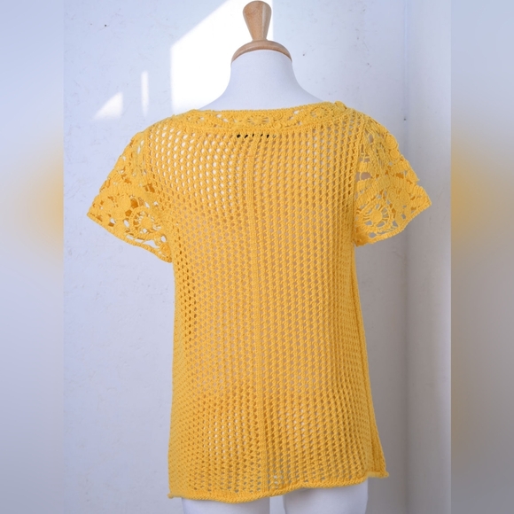 Peter nygard | Canary yellow crochet cottagecore knit t shirt - Picture 2 of 13